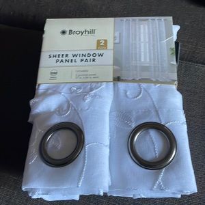 BRAND NEW 2 pack sheer window panel pair